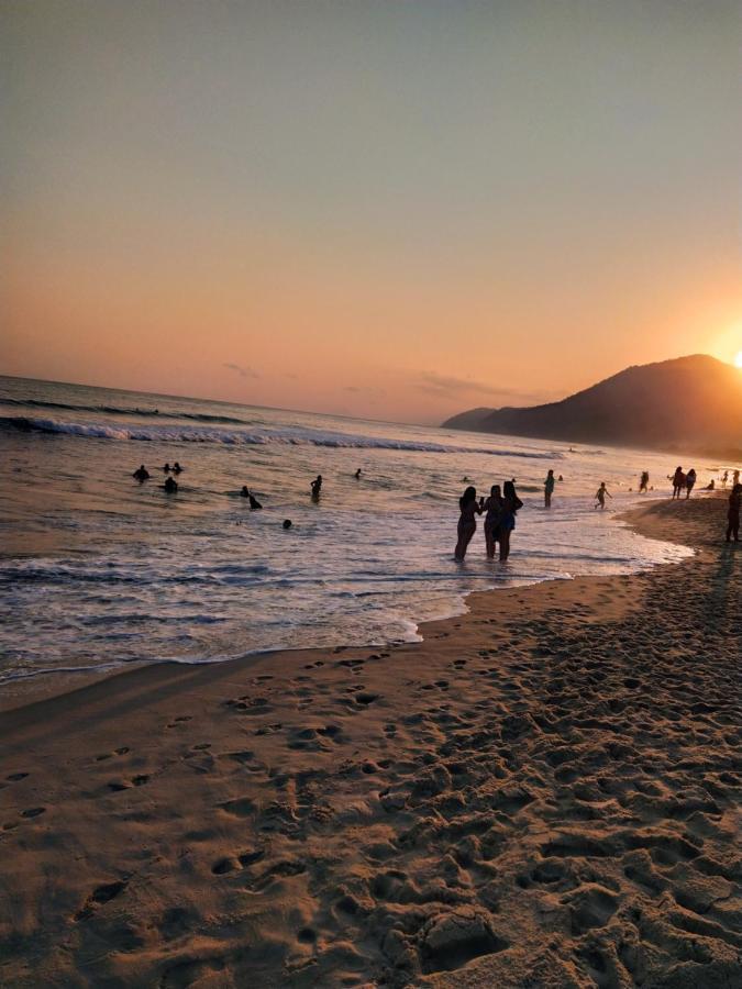Casa Na Praia De Maresias Em Condominio Com Piscina Aquecida Na Av Principal De 마레지아스 외부 사진